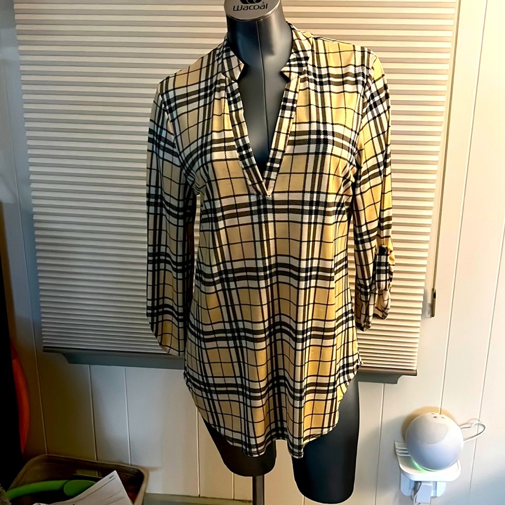 Tunic style Burberry-like fabric deep neck